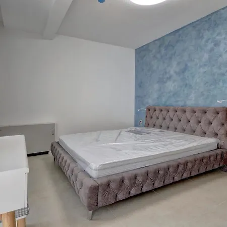 דירה Luxury One Bedroom In *