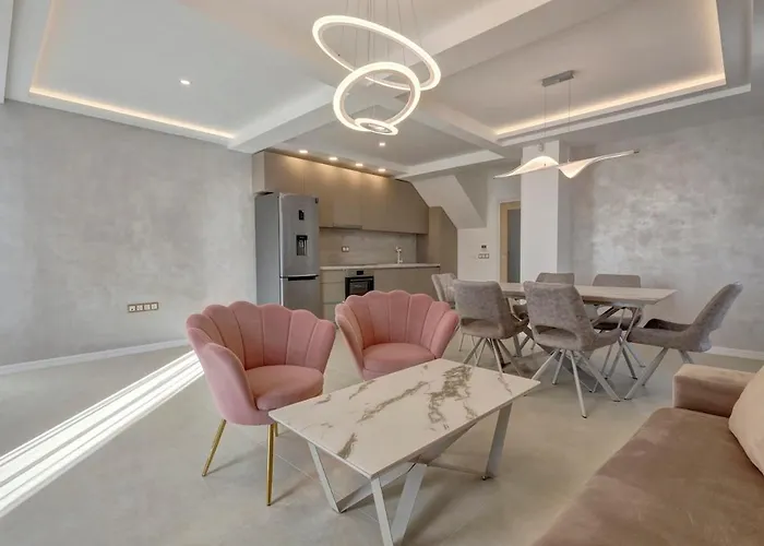 Luxury One Bedroom In * Varna